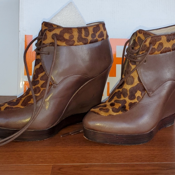 Michael Kors Boots - Picture 3 of 3